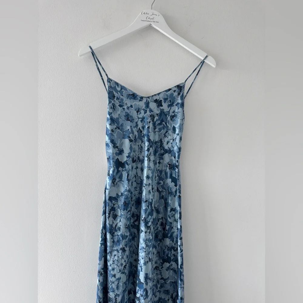 REFORMATION NWT Parma Floral Blue Silk Dress XS - Picture 4 of 8